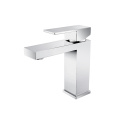 Alliage lavage Hand Chrome Bathroom Mixer Square Pilier Papin Basin